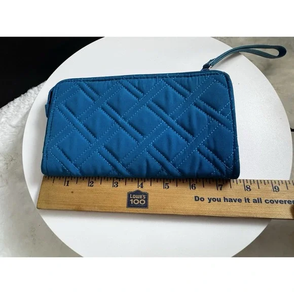 Vera Bradley Quilted Wristlet Top‎ Zip Wallet Tango Teal RFID Protection - Picture 8 of 9